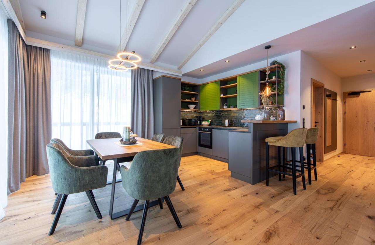 Hoeflehner Premium Eco Lodge هاوس إم إنيستال المظهر الخارجي الصورة